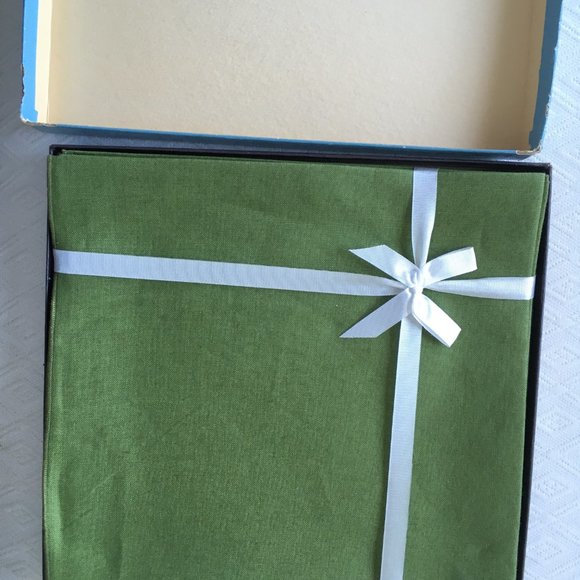 Quaker Lace Green linen napkins set of 12 one dozen new in box vintage NWT - Picture 6 of 7